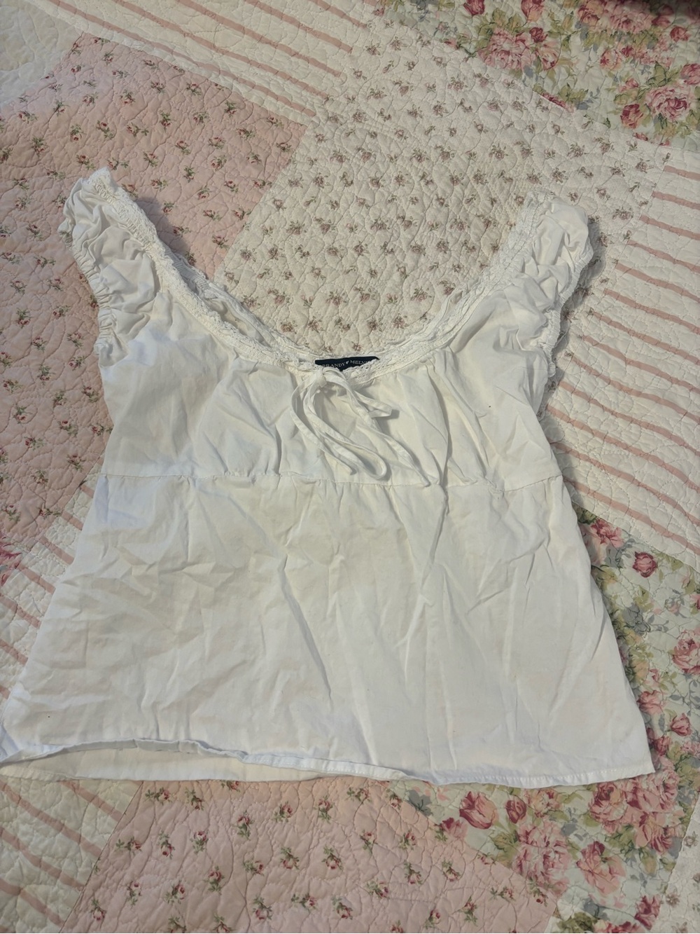 Brandy Melville White Ruffle-Trim Crop Tank